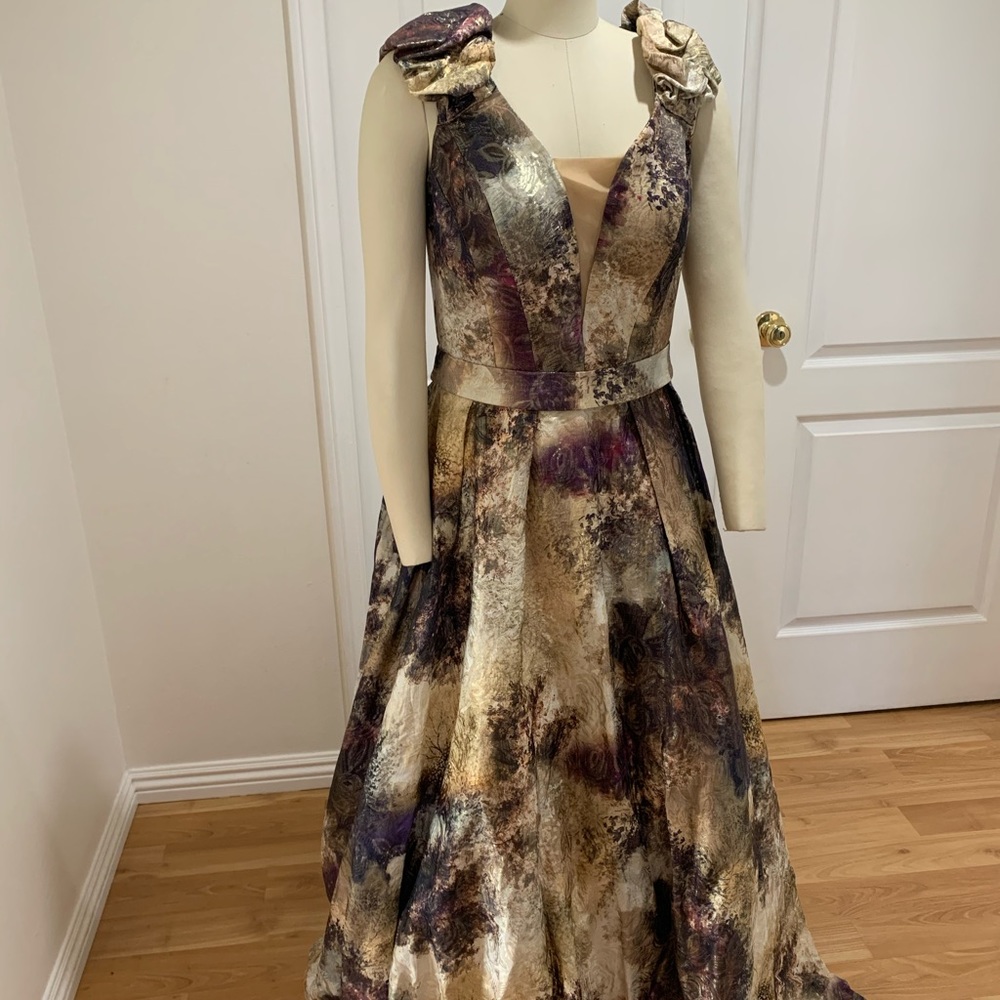 Kenzel GORGEOUS Gown